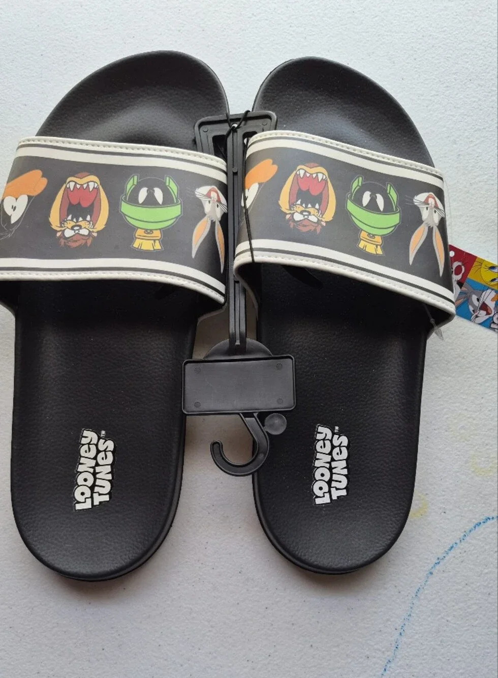 NWT Looney Tunes Character Black Slide Sandals Size 10-11